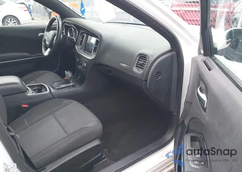 2018 Dodge Charger R/T Rwd z USA, uszkodzony, nr VIN 2C3CDXCT7JH133775